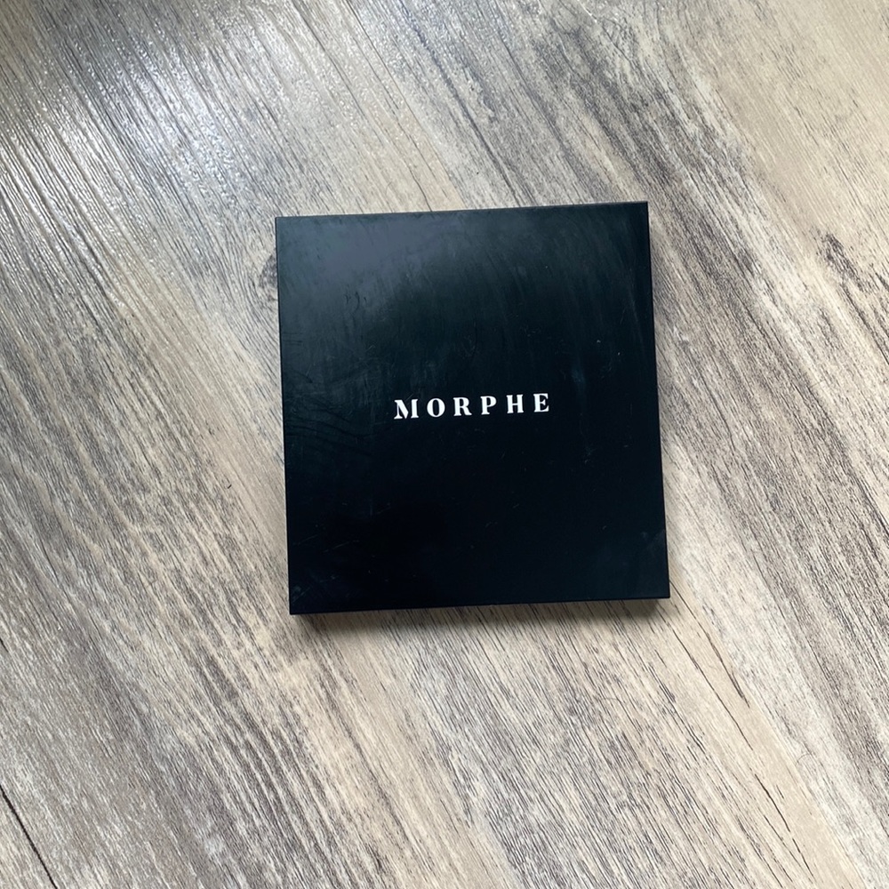 Morphe 9c eyeshadow palette